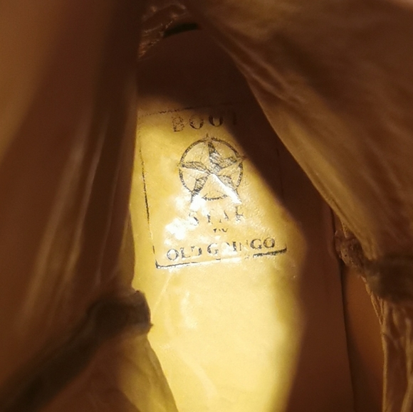 Embroidered Snip Toe Cowgirl/Cowboy Boots - Picture 6 of 8